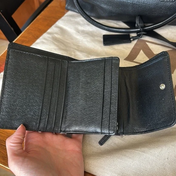 MICHAEL KORS HAMILTON purse & wallet - Picture 9 of 11